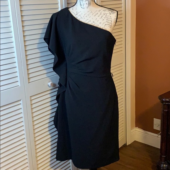 whbm black dress